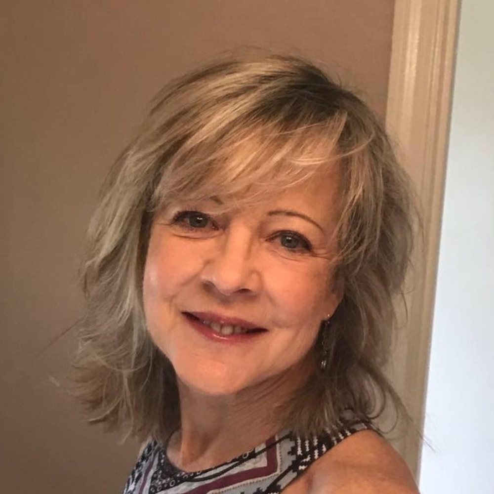 Meet your Posher, Deb